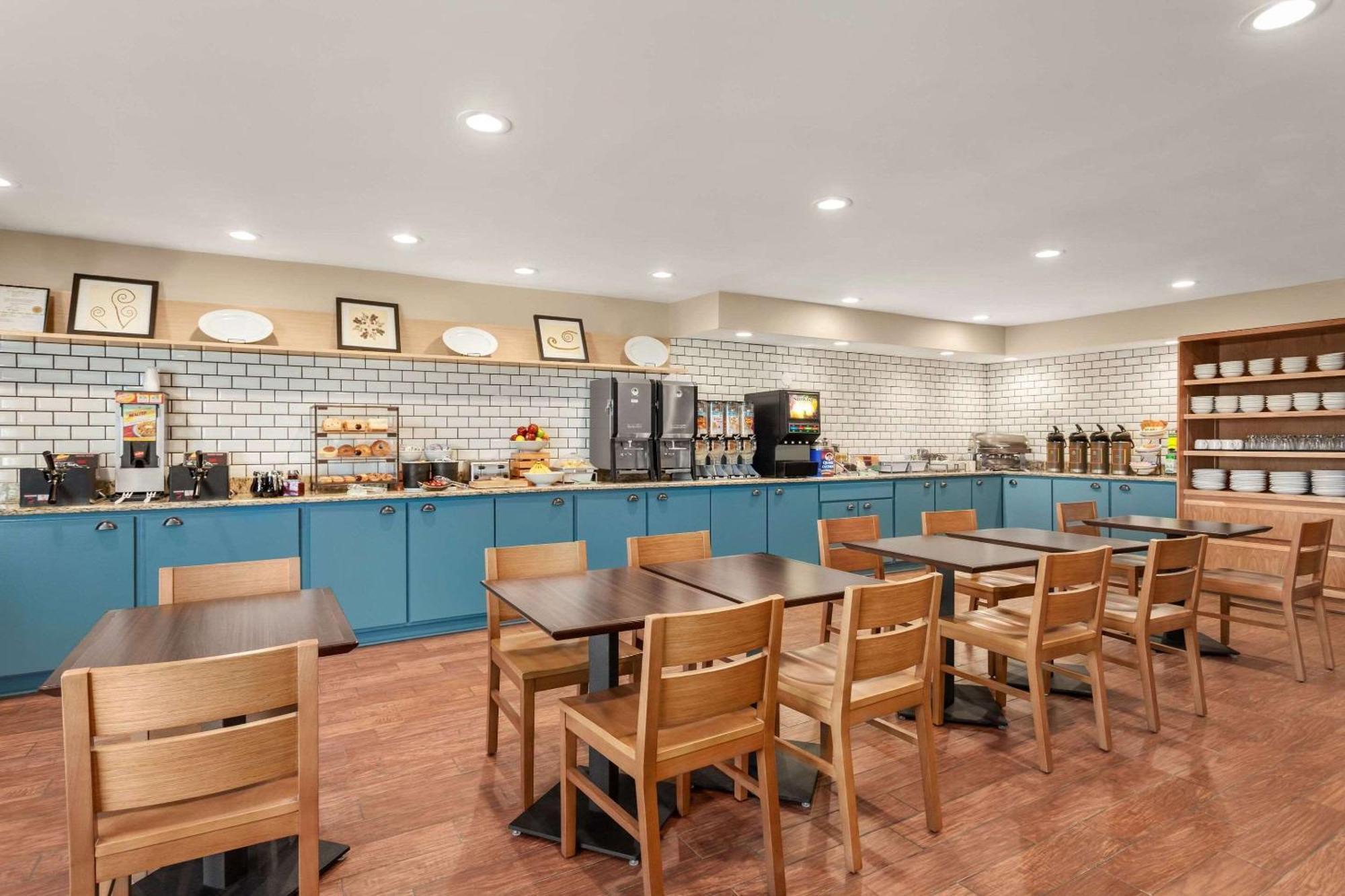 Country Inn & Suites By Radisson, Ames, Ia Esterno foto